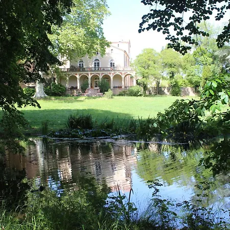 Bienvenue Chez Simon - Au Coeur Du Domaine Viticole Chateau La Dournie Saint-Chinian