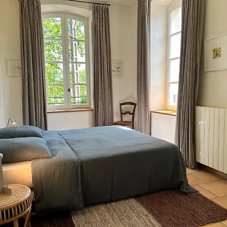 Bienvenue Chez Simon - Au Coeur Du Domaine Viticole Chateau La Dournie *